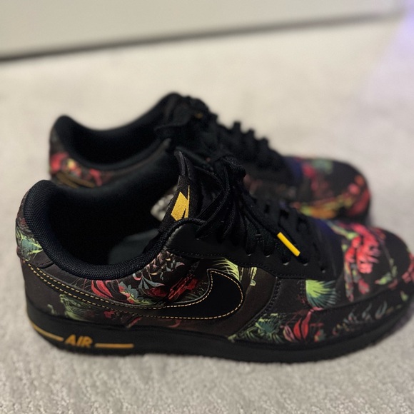 nike air force 1 lv8 floral